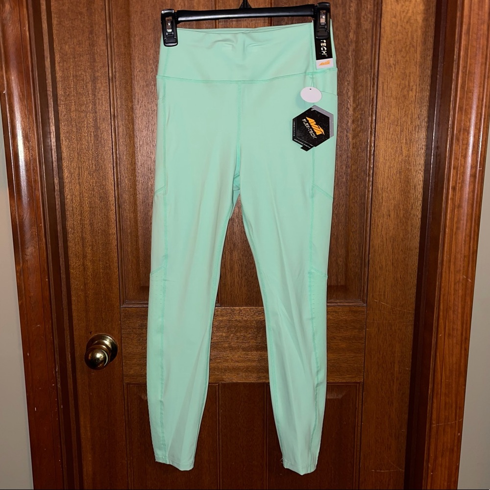🌺 Juniors AVIA Flex-Tech 2/Pockets Leggings. Size XS (0-2). 🌺 - Picture 1 of 9